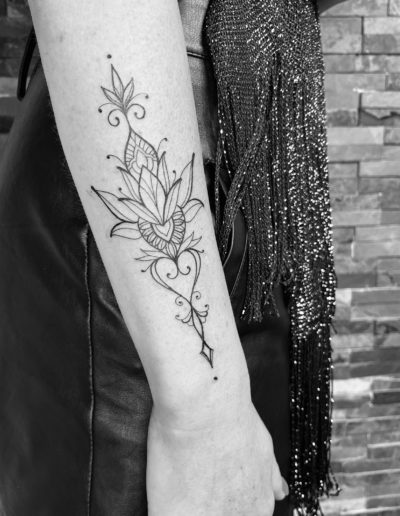 Nao Black Tattoo (2)